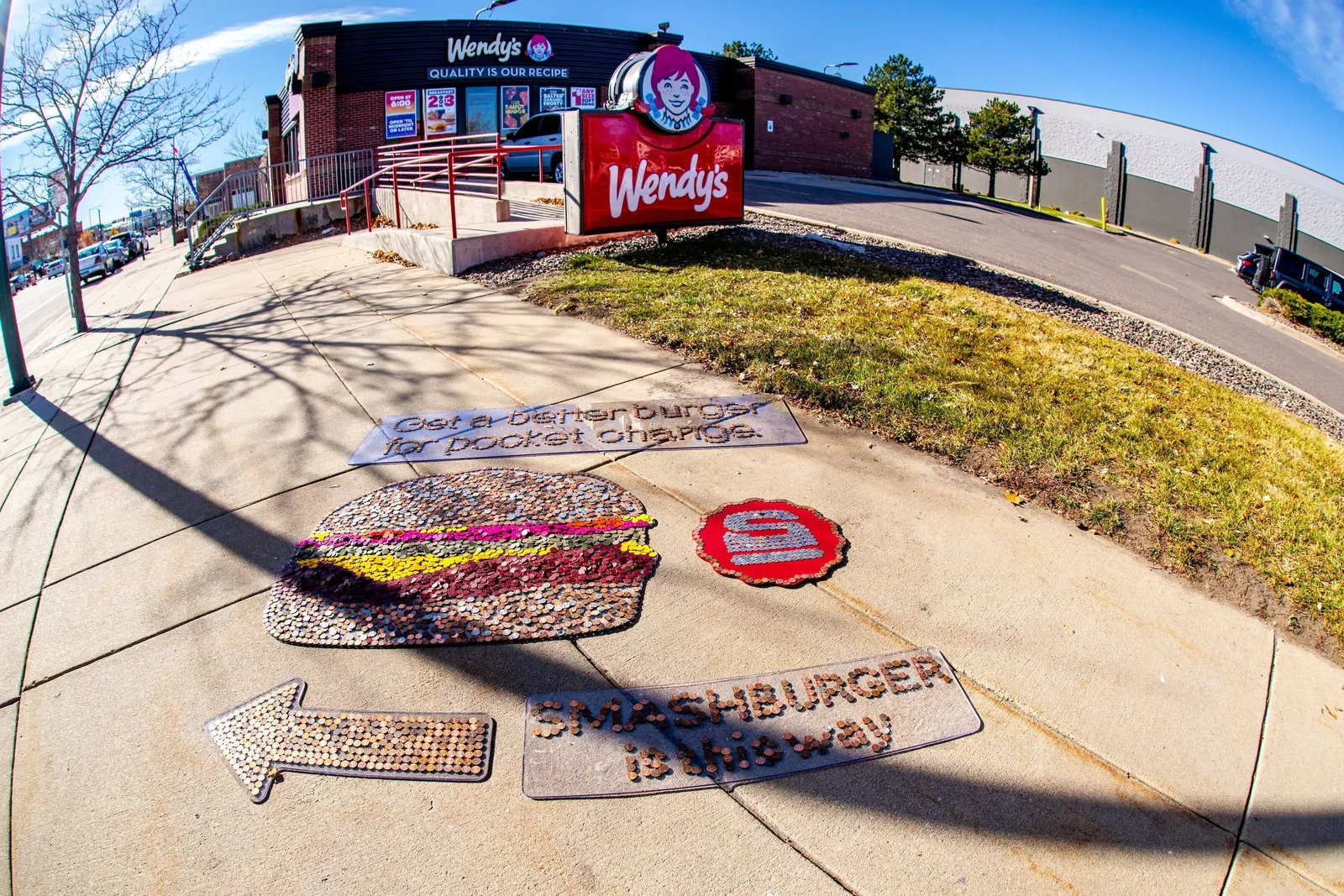 Kích hoạt tiếp thị Smashburger ngoài trời